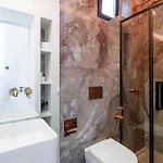 New 180º View Penthouse *