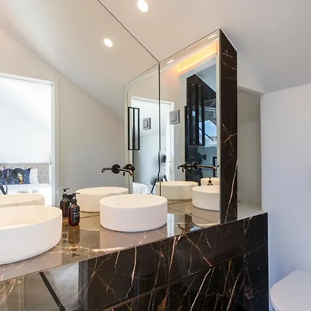 New 180º View Penthouse *